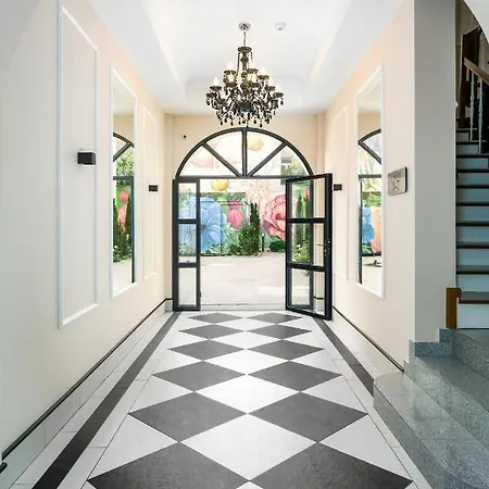 Komeda Hidden In Old Town By Renters Διαμέρισμα *