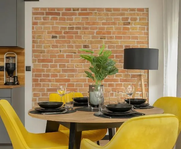 Komeda Hidden In Old Town By Renters Apartment Poznan