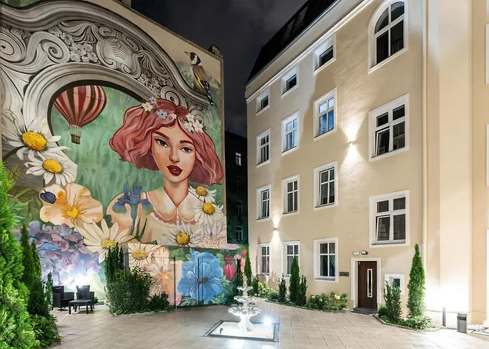 Komeda Hidden In Old Town By Renters Apartment *